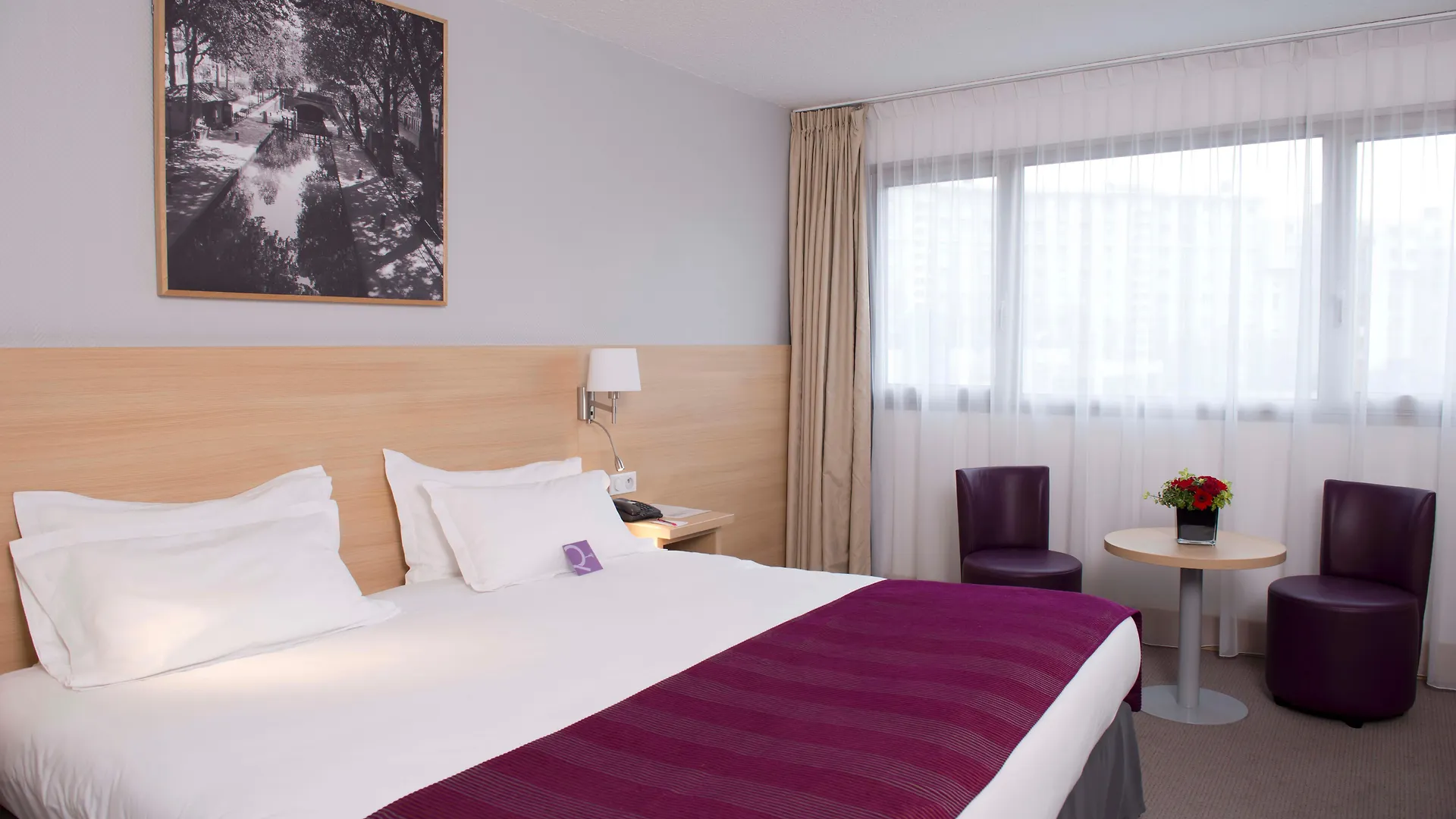 Mercure 19 Philharmonie La 4*