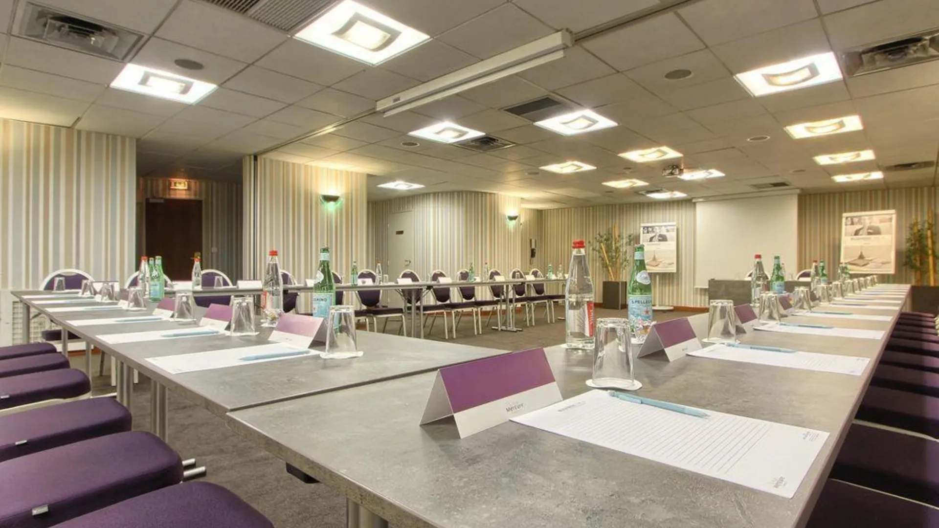 Mercure 19 Philharmonie La Hotel Paris