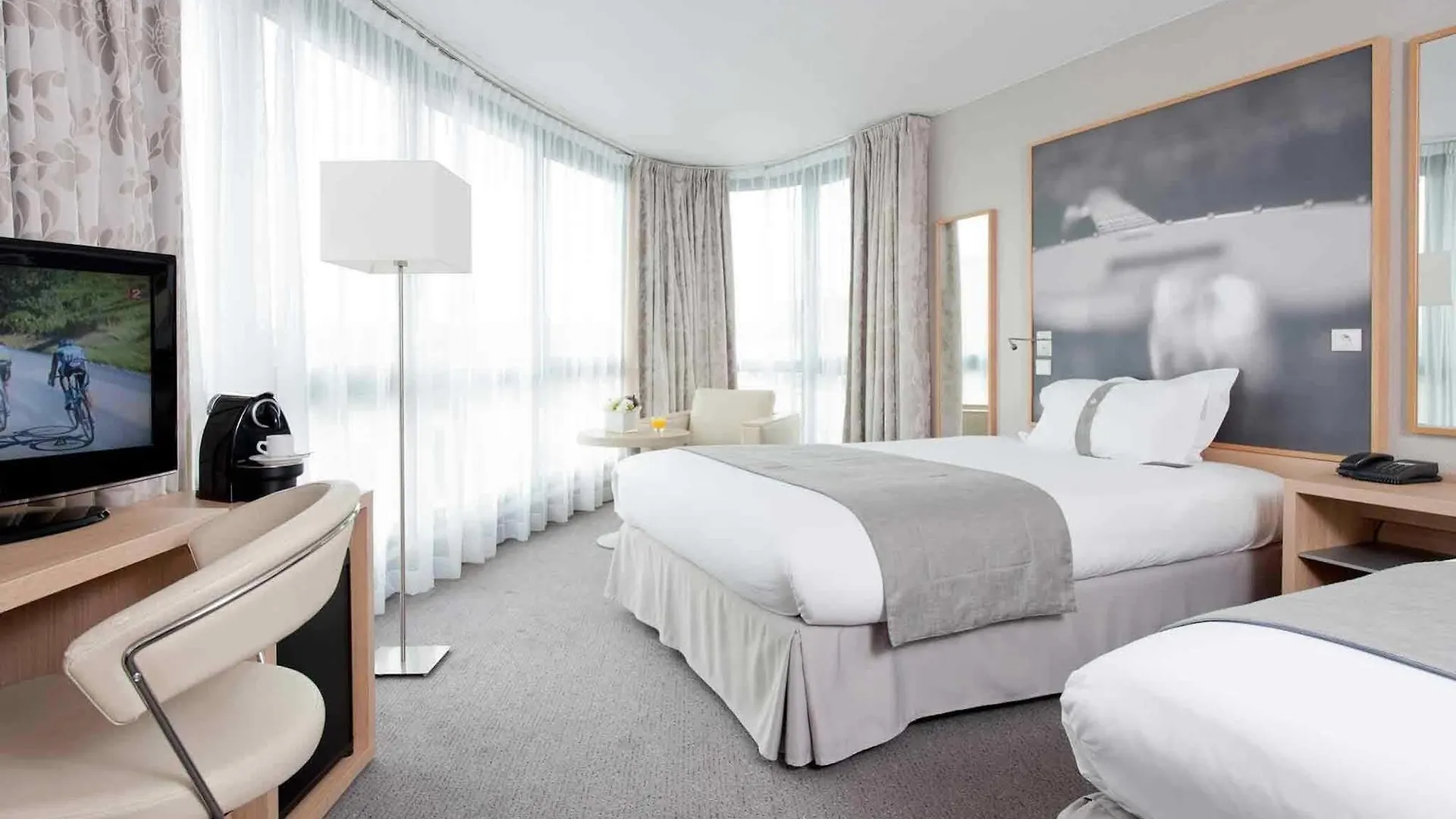 Mercure 19 Philharmonie La Hotel