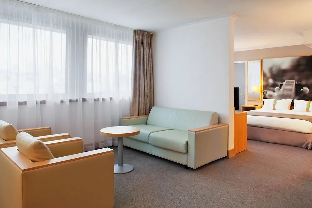 Mercure 19 Philharmonie La Hotel París
